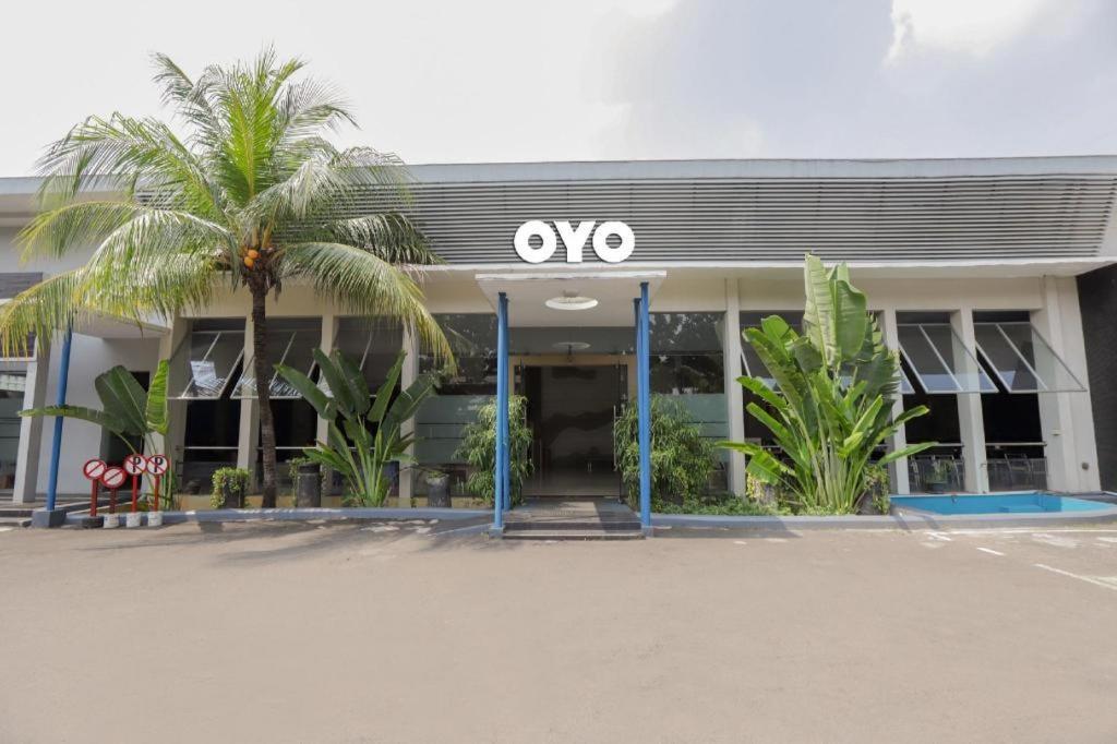Hotel Senen Indah Syariah Jakarta Exteriör bild
