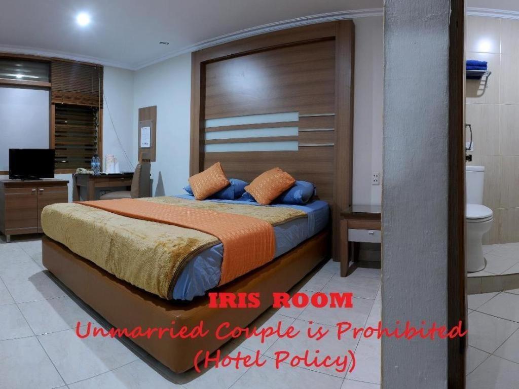 Hotel Senen Indah Syariah Jakarta Exteriör bild