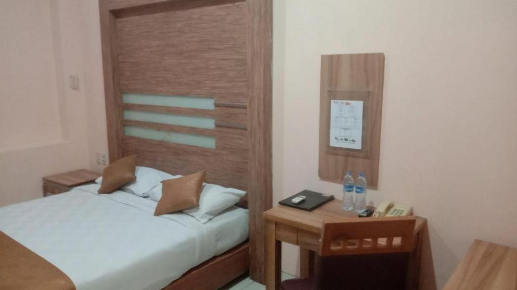 Hotel Senen Indah Syariah Jakarta Exteriör bild