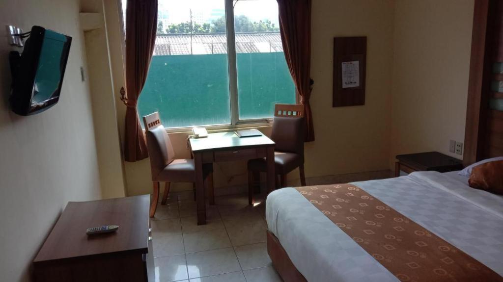 Hotel Senen Indah Syariah Jakarta Exteriör bild