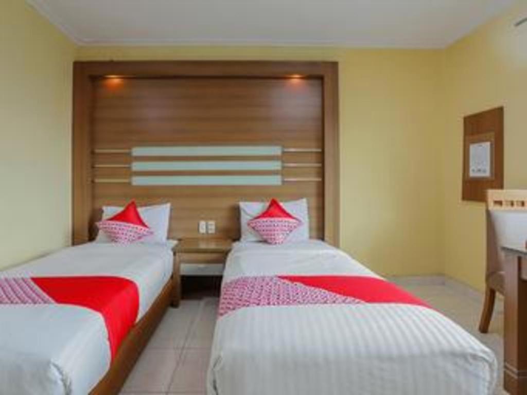 Hotel Senen Indah Syariah Jakarta Exteriör bild