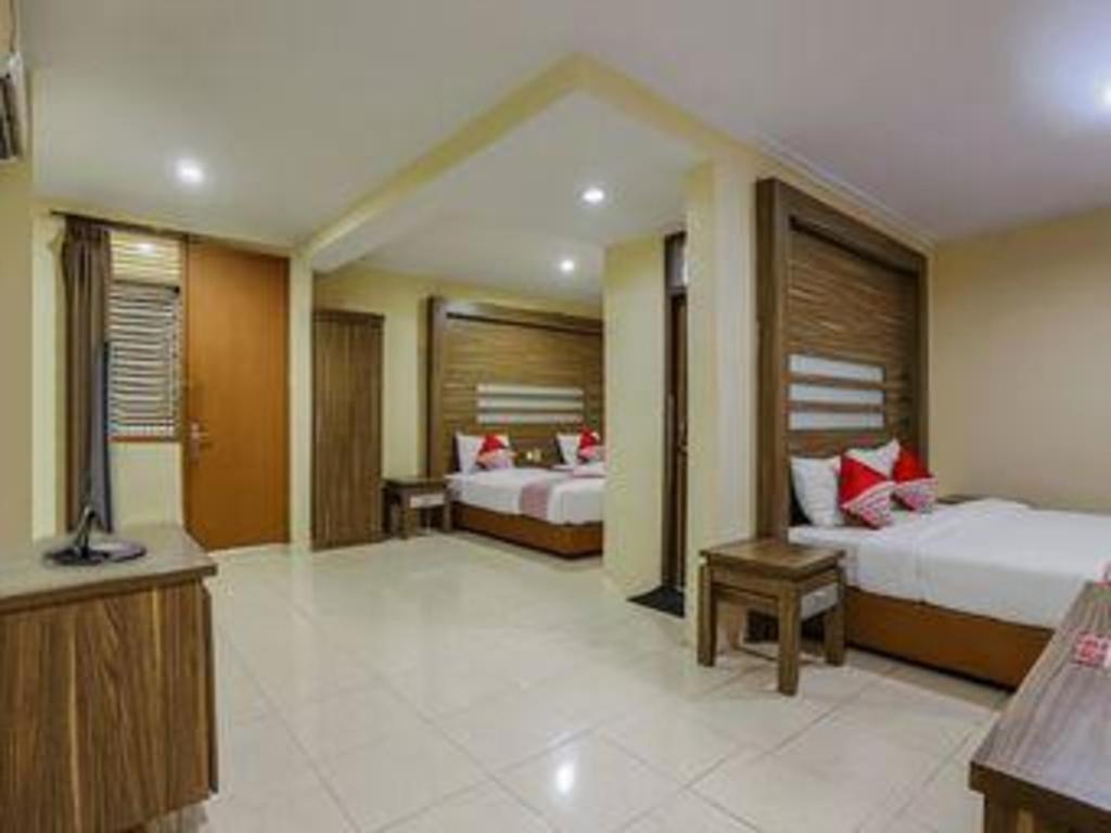 Hotel Senen Indah Syariah Jakarta Exteriör bild