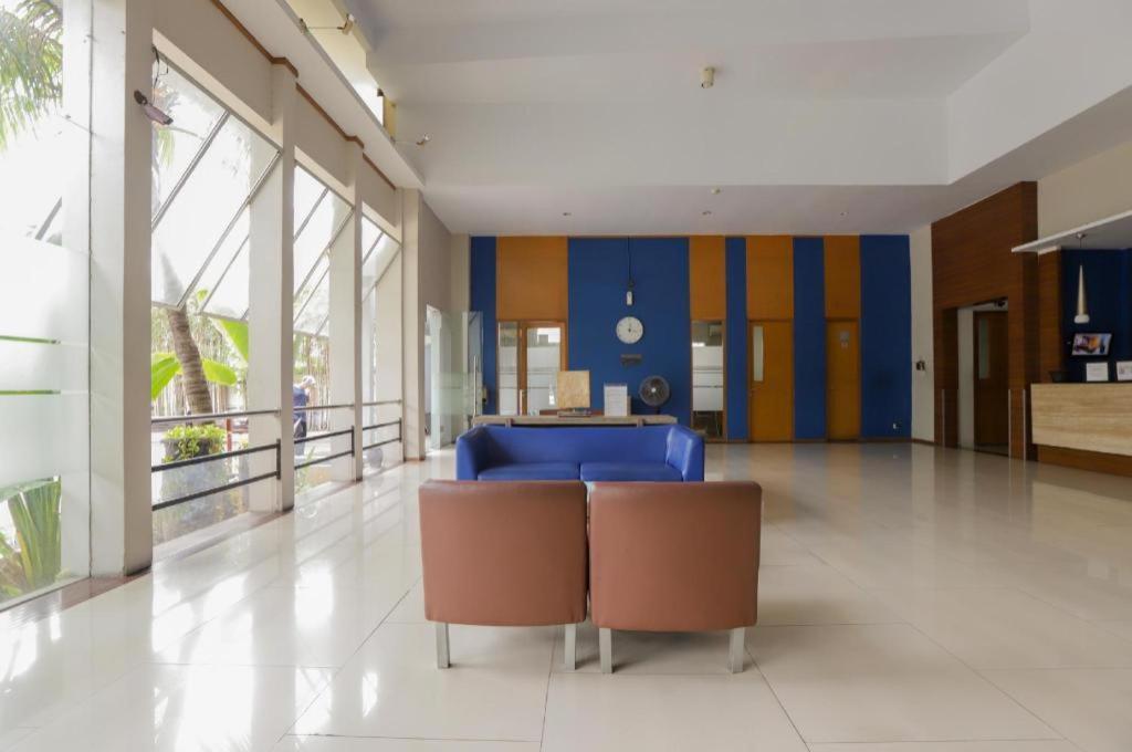 Hotel Senen Indah Syariah Jakarta Exteriör bild