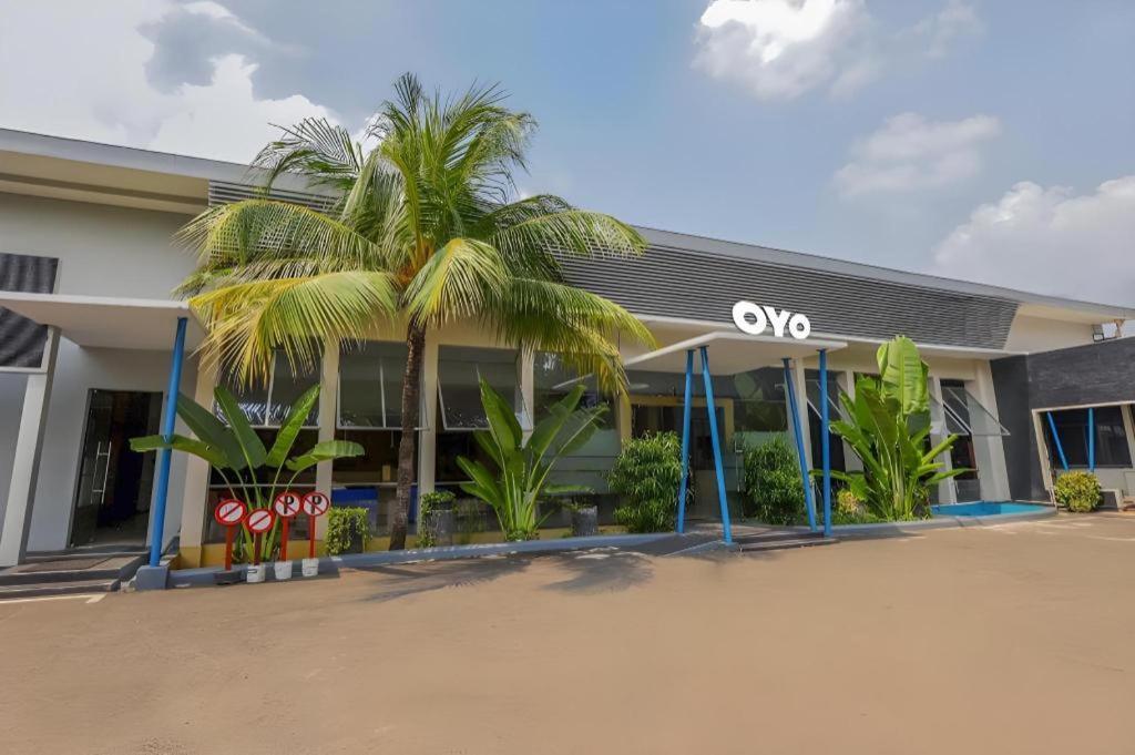 Hotel Senen Indah Syariah Jakarta Exteriör bild